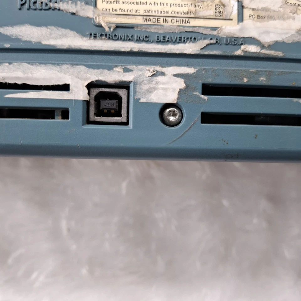 TEKTRONIX TBS 1072B DIGITAL OSCILLOSCOPE 70MHz 1 GS/s TBS1072B